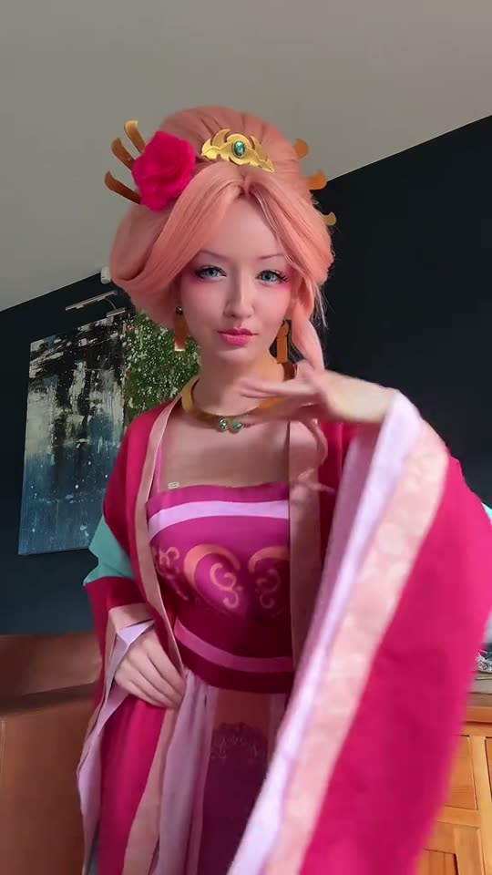 Cosplay in pink anime dress