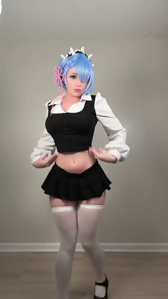 Anime character cosplay dance