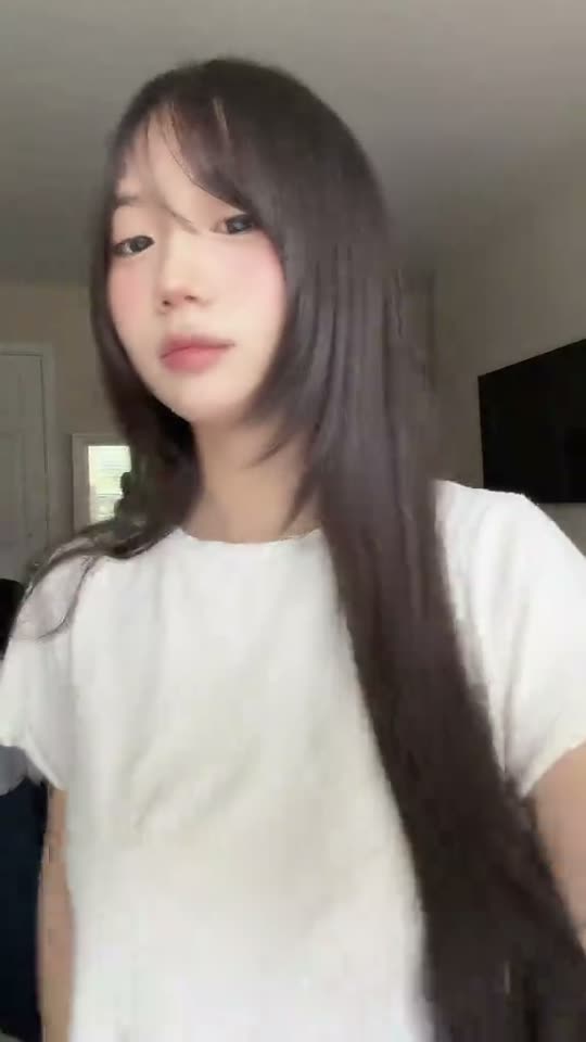 Girl shows off her outfit