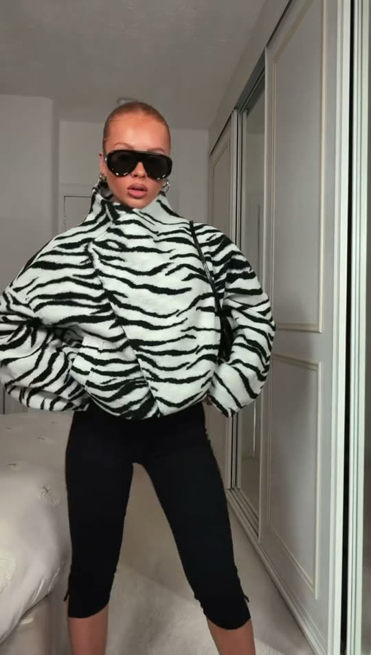 Outfit transition to zebra print