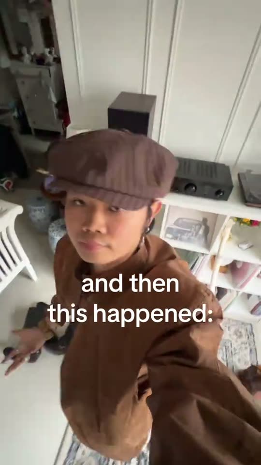 Fan transition into a brown outfit