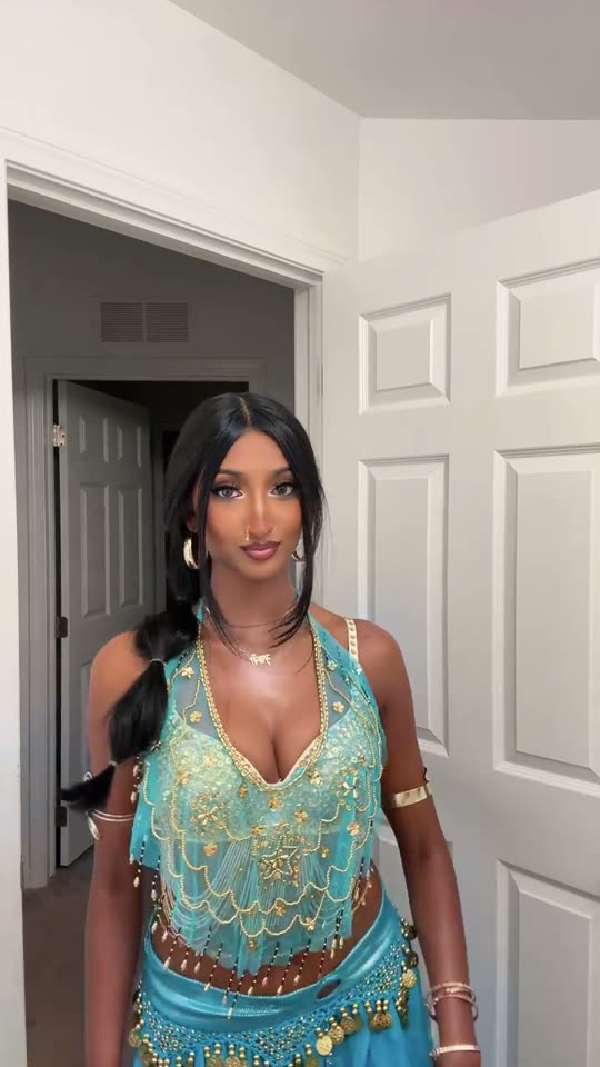 Jasmine costume reveal