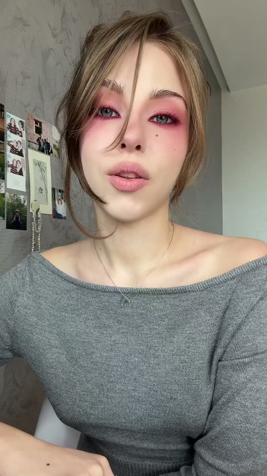 Makeup transformation with pink eyeshadow
