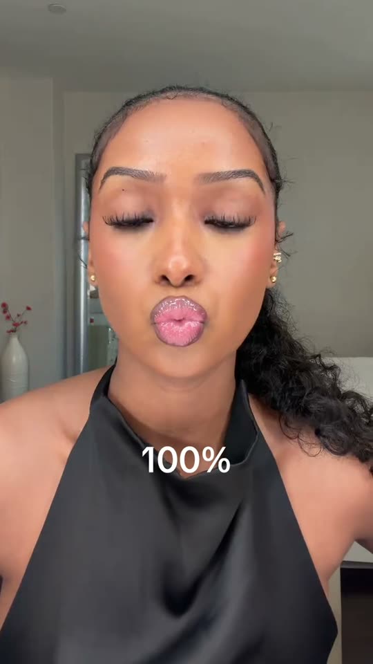 Makeup transformation with percentage
