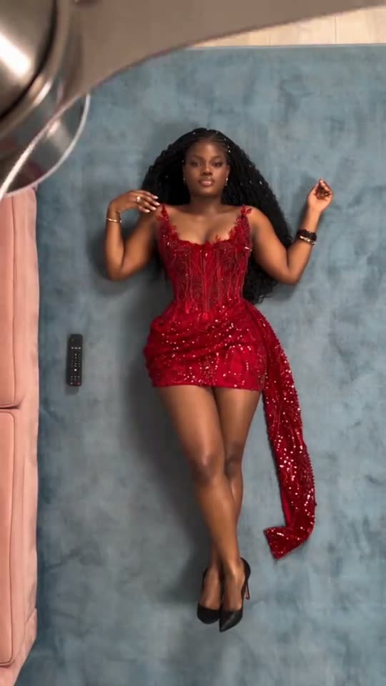 Fan transition into a red dress
