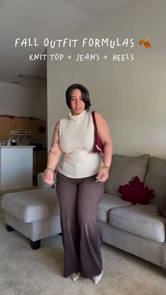 Woman shows fall outfit