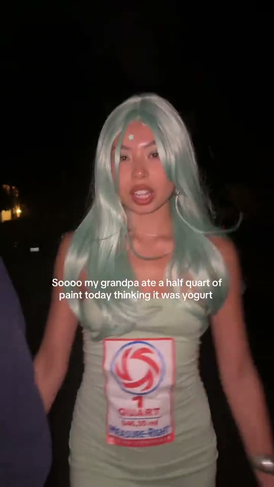 Paint can costume walk